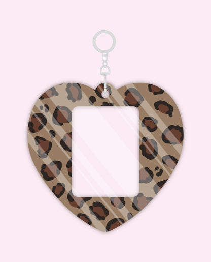 Ducky world - Leopard Heart Photocard Holder Random Box