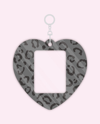 Ducky world - Leopard Heart Photocard Holder Random Box