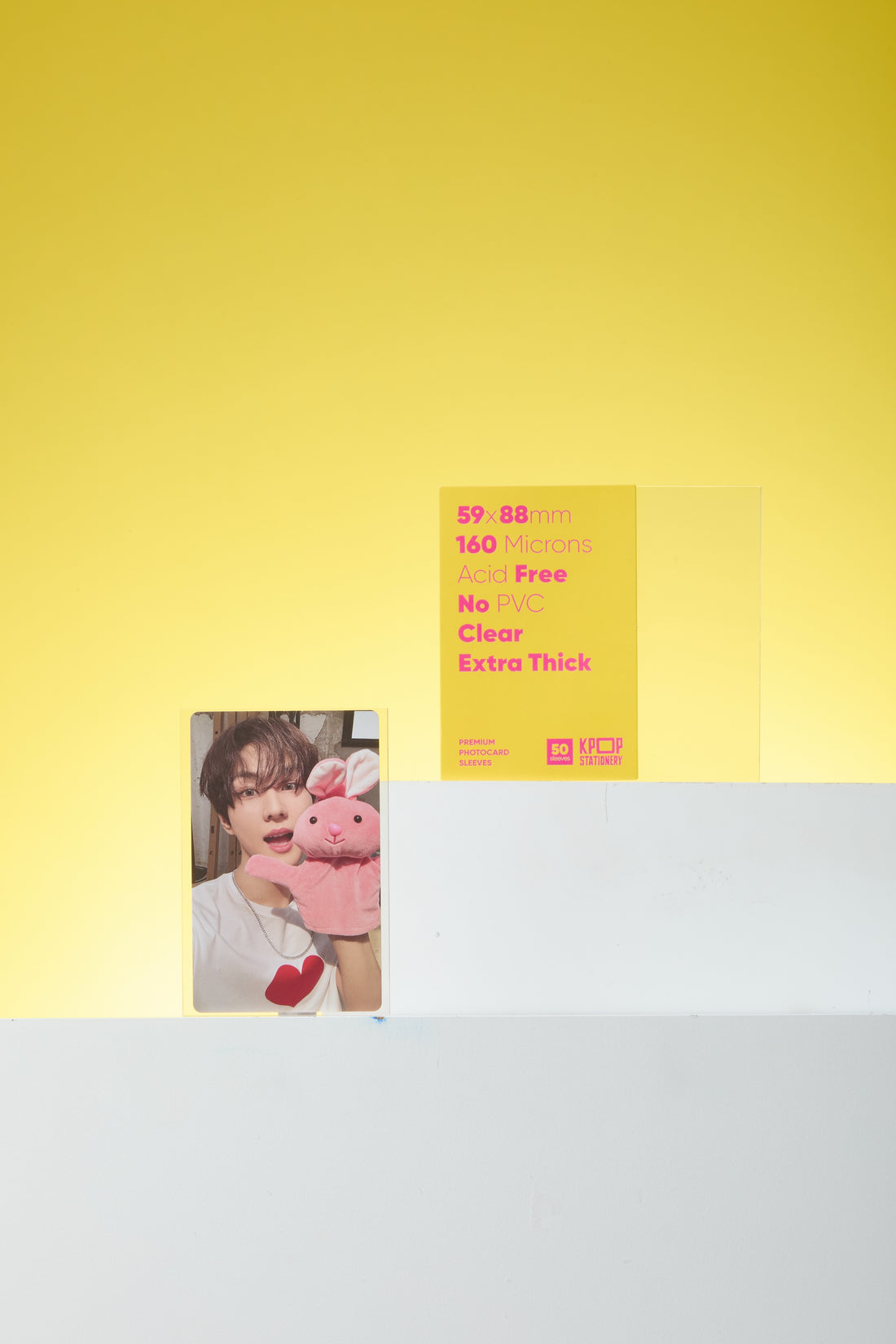 Extra-thick clear K-pop photocard sleeves 59 x 88mm