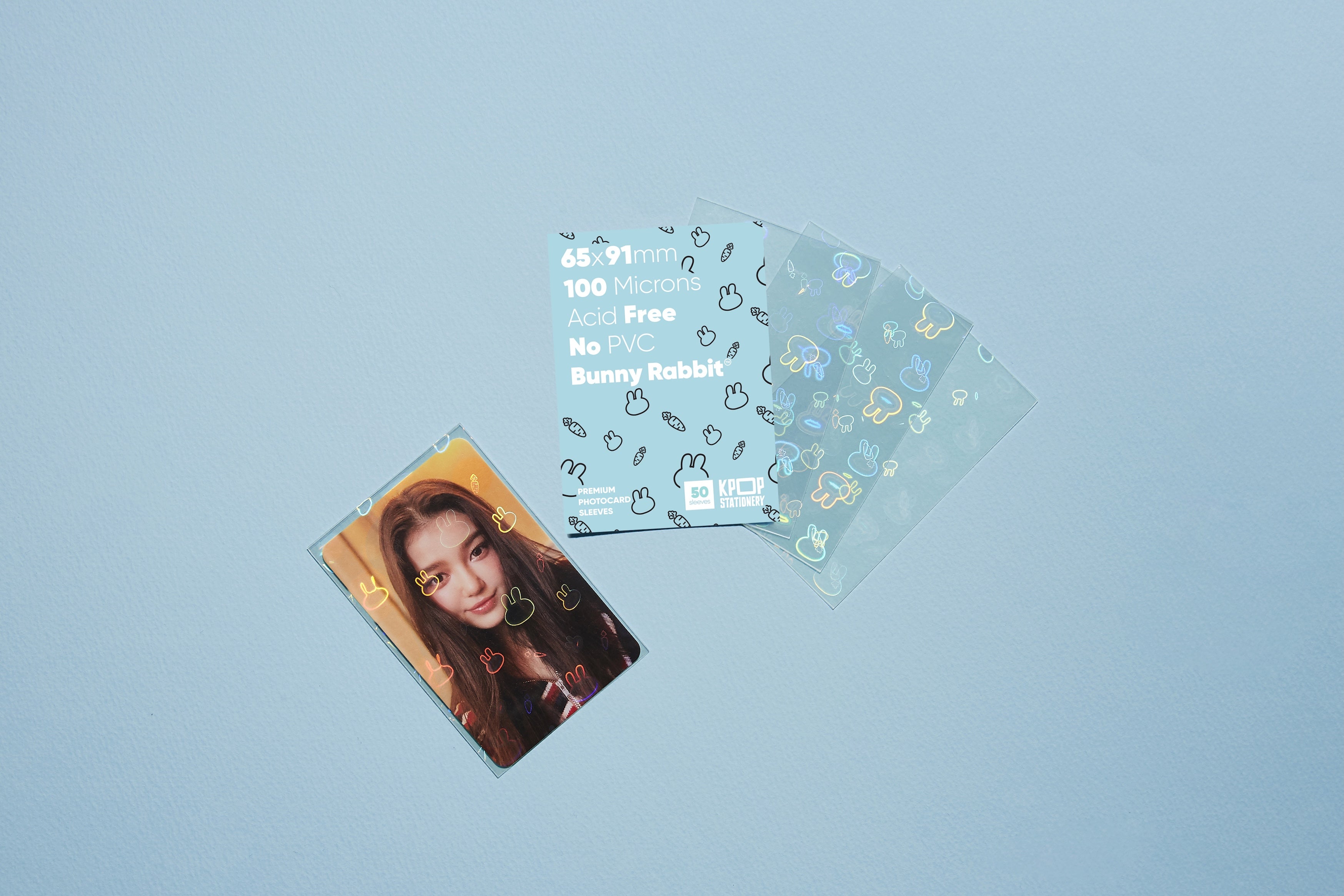 Holographic Bunny Sleeves, 65 x 91mm
