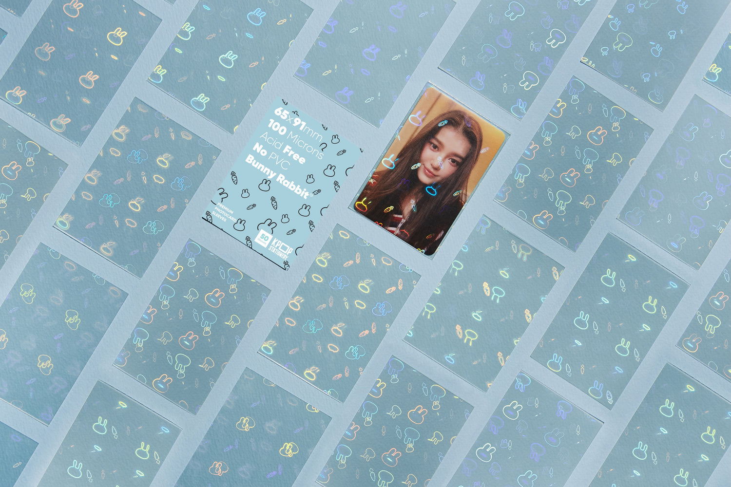 Holographic Bunny Sleeves, 65 x 91mm